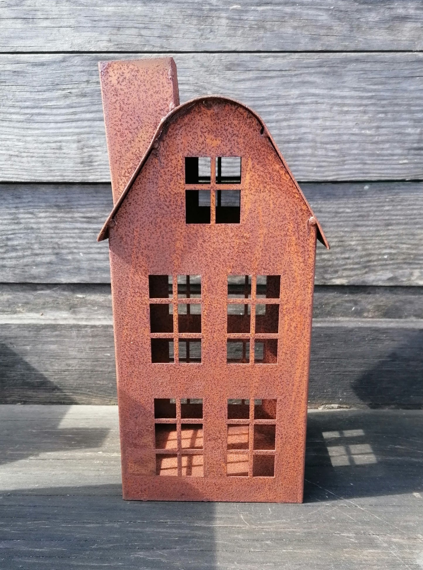 NEU !! 4er Set Windlichthäuser je ca. 26 cm hoch aus Metall in angesagter Rostoptik Deko Weihnachtsdeko Windlichter Advent Fensterschmuck Deko Rost