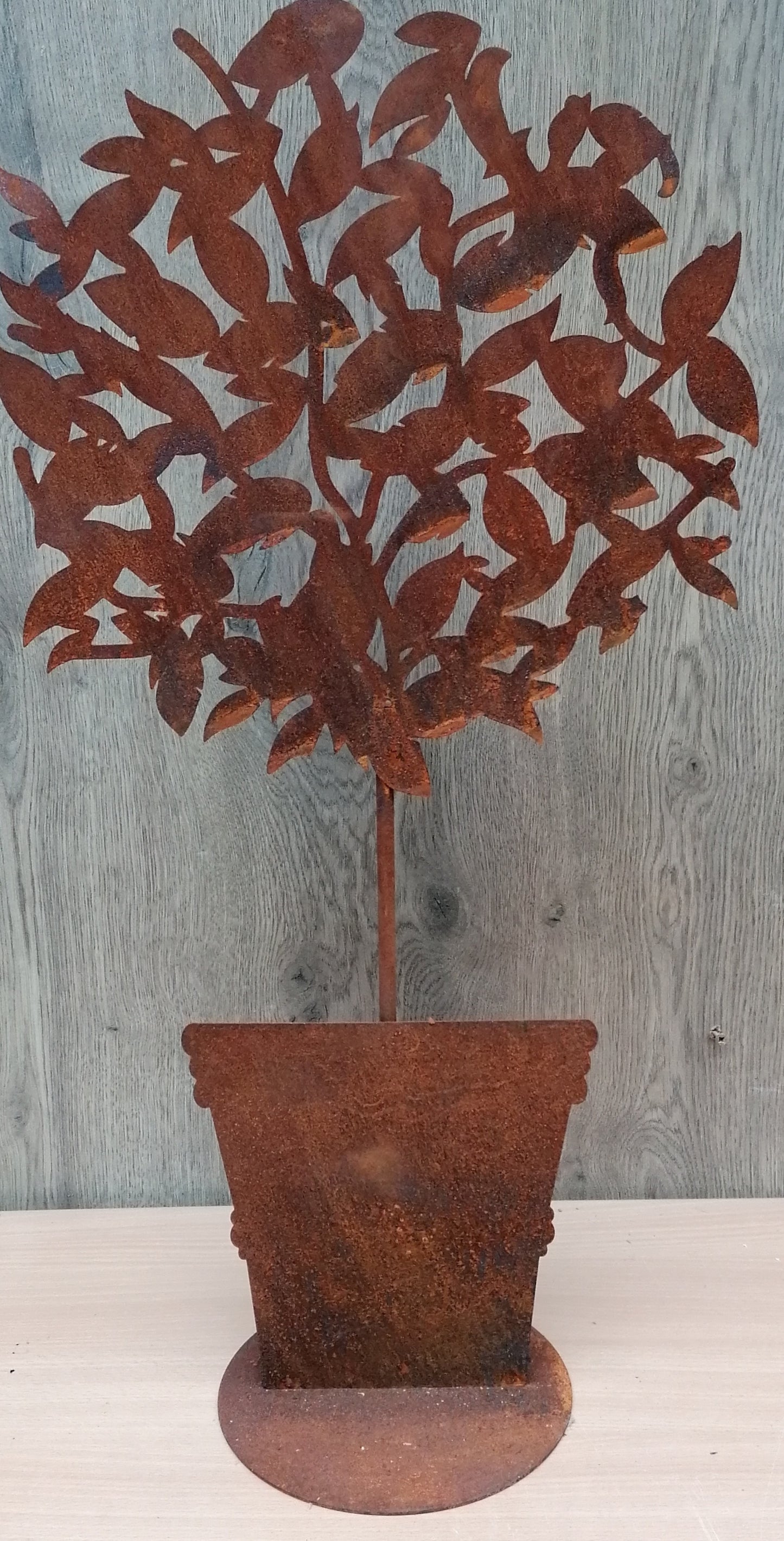 NEU !! Großes Bäumchen im Topf ca. 63 cm hoch aus Metall in Edelrost Dekoration Herbst Frühling Fenster