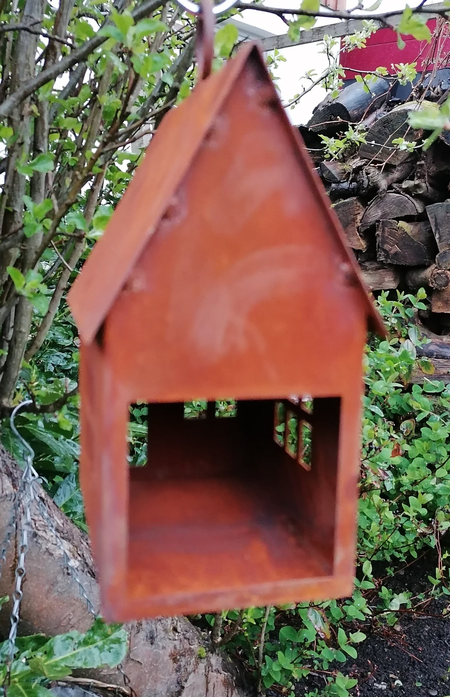 NEU !! Haus -Windlicht ca.18 cm hoch aus Metall in Edelrost Beleuchtbar Dekoration Herz