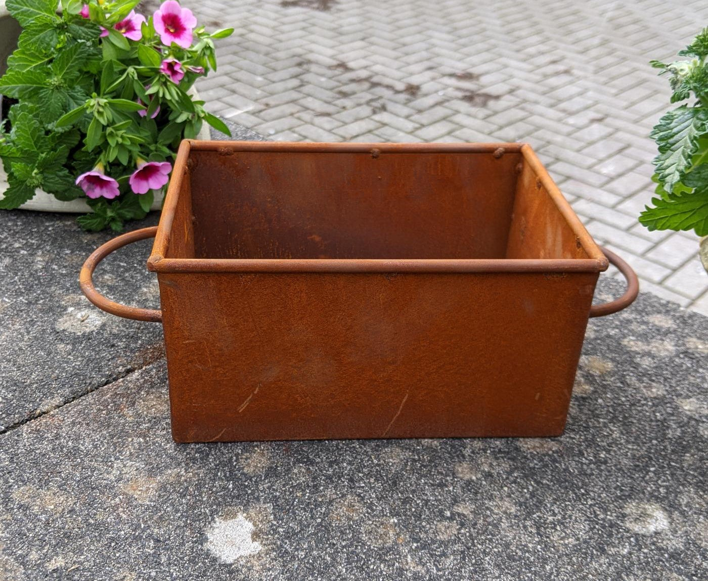 NEU !! Schublade Pflanztopf 31 cm breit aus Metall in Edelrost Blument – La Casa
