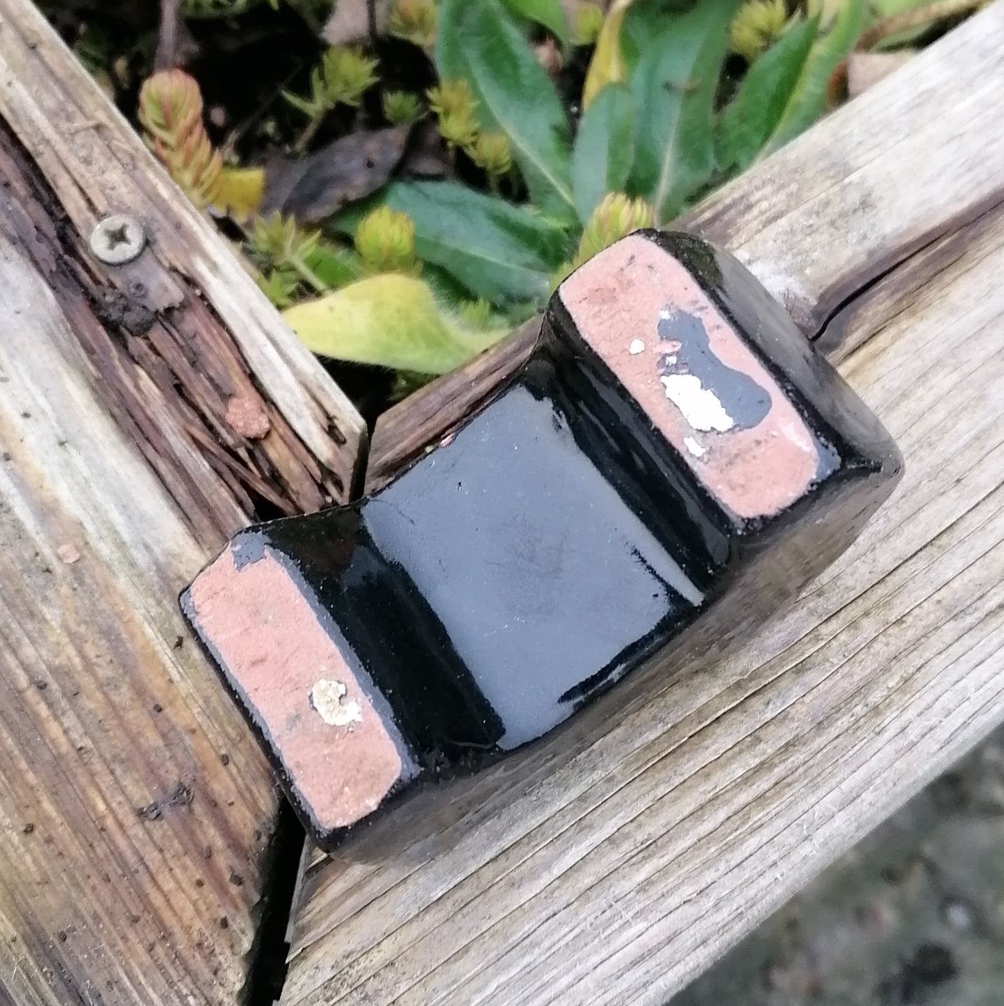 Neu !! 2.Wahl ! 1 !! Kübelfuß- Untersetzer für Blumentöpfe oder Pflanzkübel aus Steinzeug schwarz glänzend glasiert