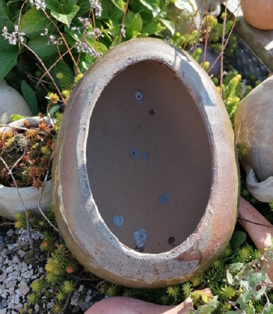 NEU !! Stein Ei Kugel oval aus frostfesten Steinzeug goldbraun ca. 32 x 24 cm Dekoration