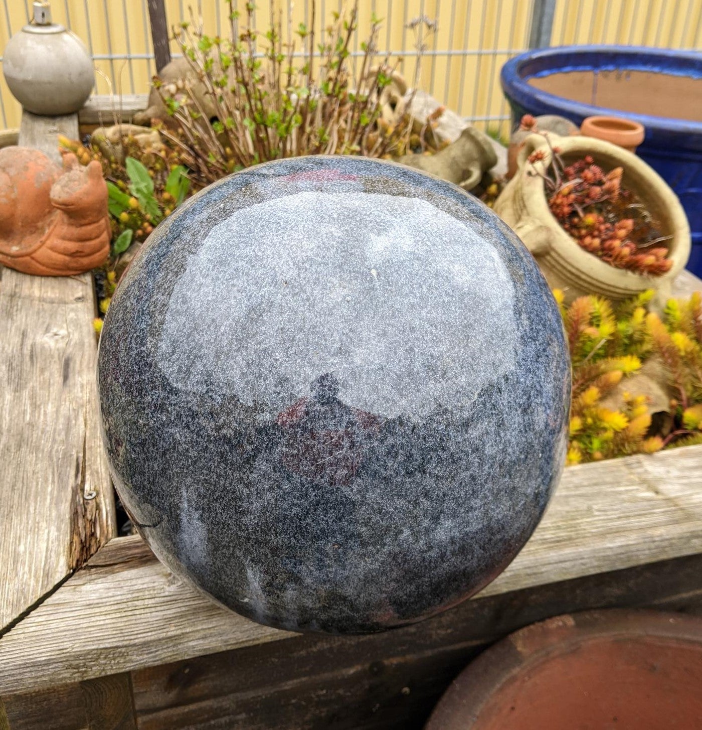 Kugel ø ca. 30 cm grau glänzend aus Steinzeug, Keramik, Deko, Garten, frostfest