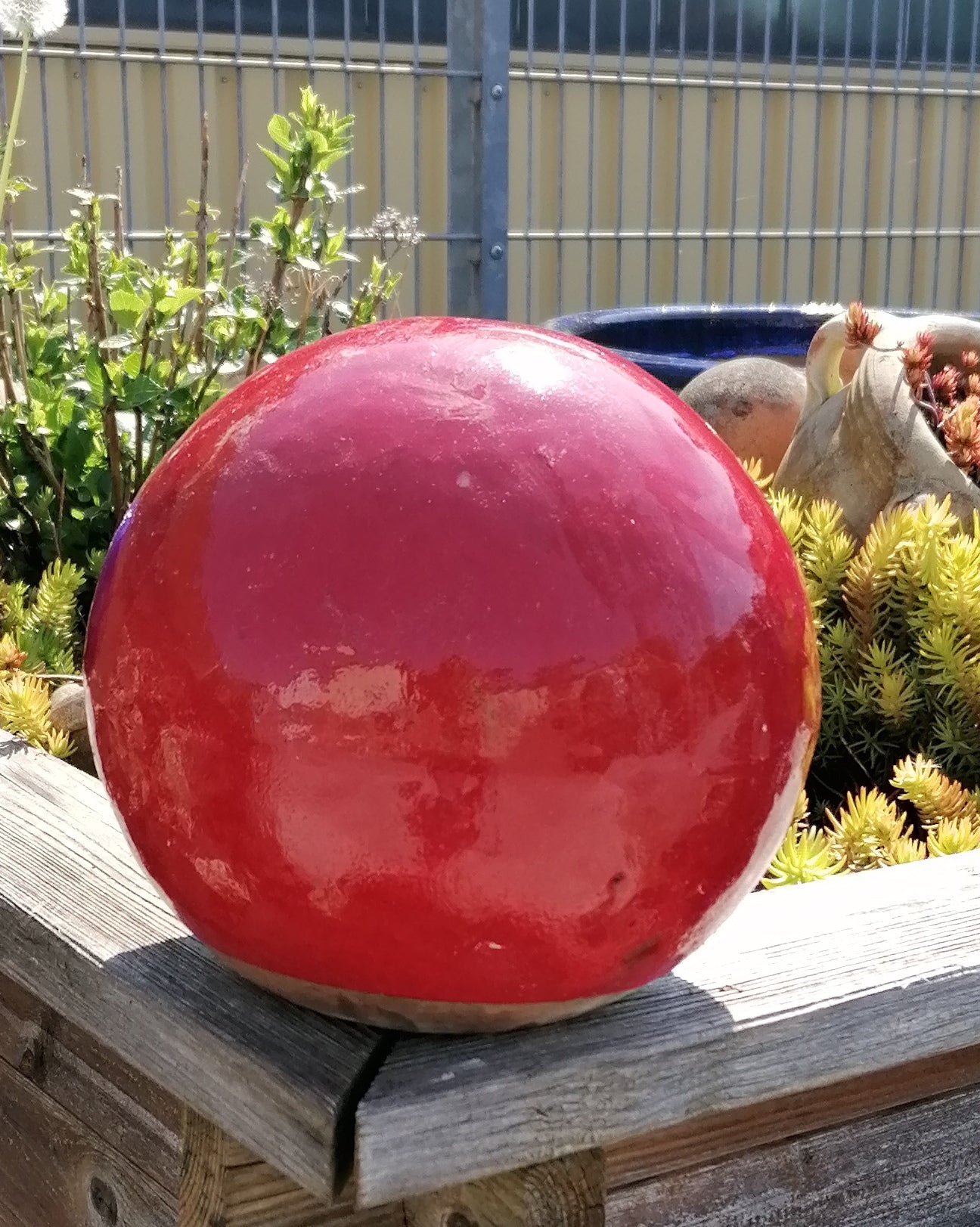 2. Wahl !! Rote Kugel ø ca. 30 cm aus Steinzeug, Keramik, Deko, Garten
