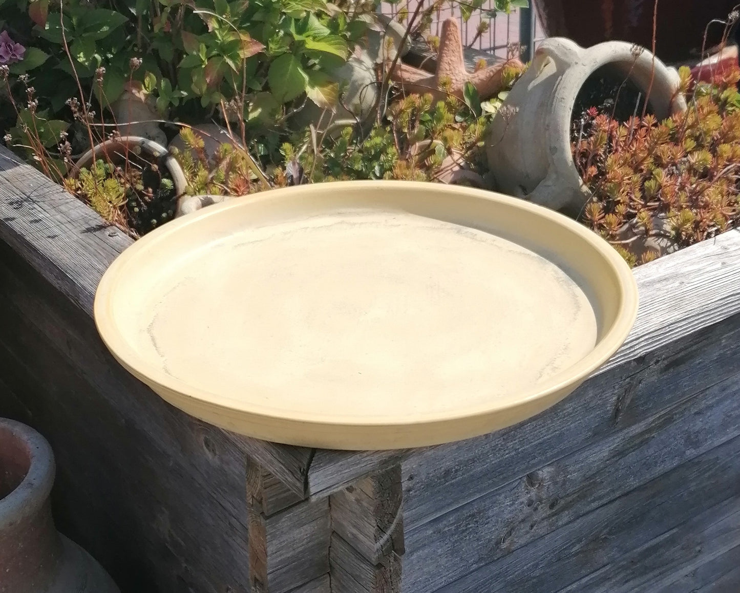 B-WARE !! Großer winterfester Untersetzer Teller Vogeltränke ø ca. 43 cm aus Keramik gelb glasiert Insektentränke Vogelbad Garten Blumentopf