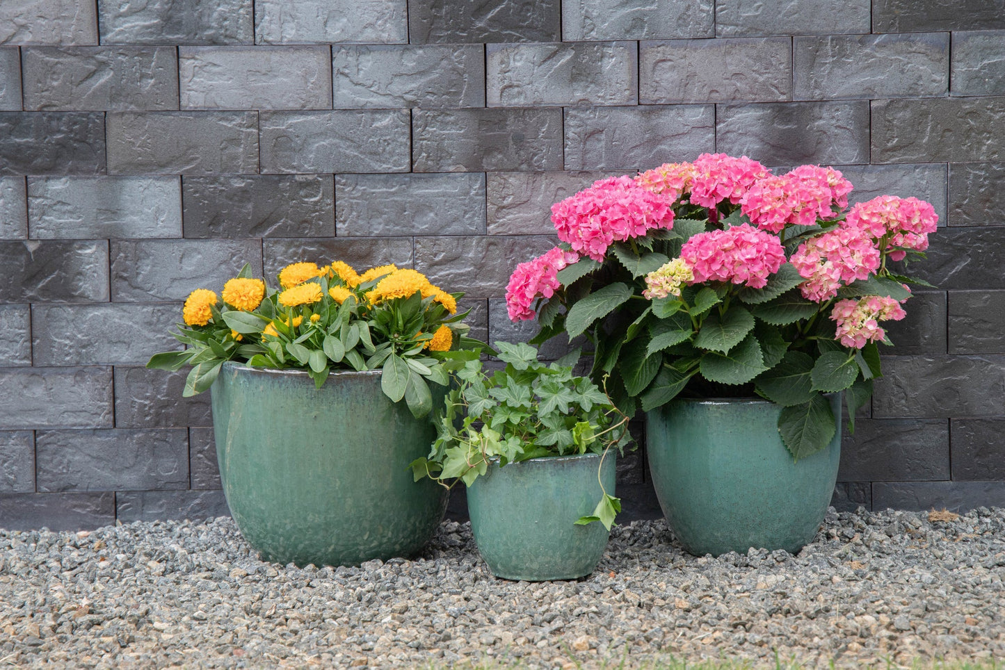 Neu ! Blumentopf grün hochglänzend glasiert ø ca. 30 cm aus frostfesten Steinzeug Pflanztopf, Blumenkübel