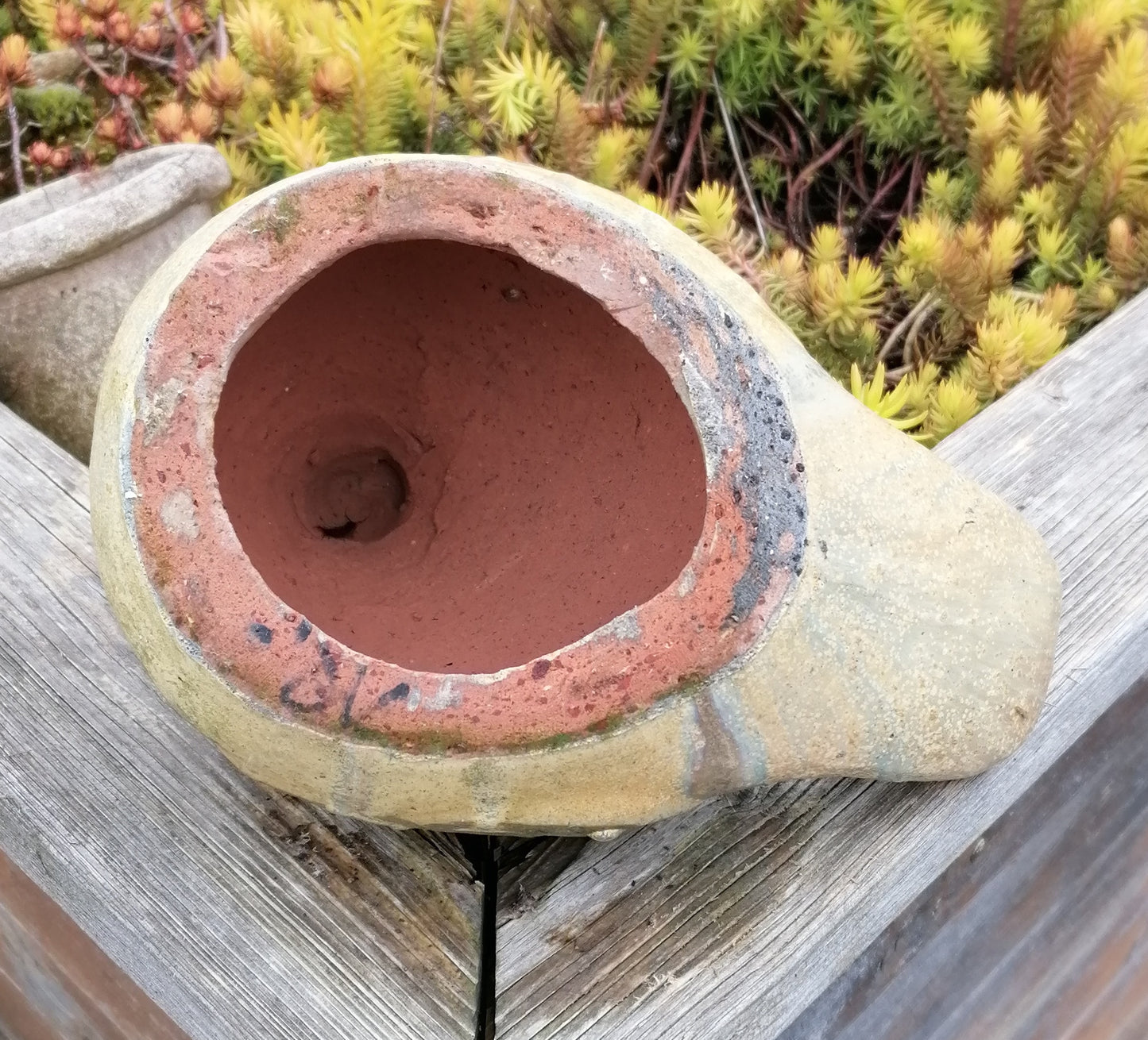 NEU !! 2. Wahl ! Vogel aus frostfesten Steinzeug beige - sandfarben glasiert ca. 16 cm lang Deko Garten Spatz Figur Taube