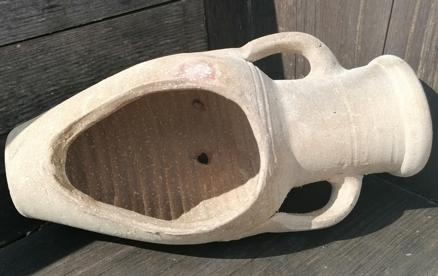 Rustikale liegende bepflanzbare Amphore 40-45 cm lang aus Terracotta