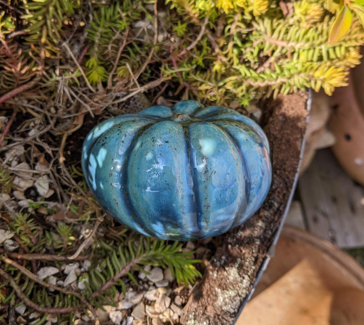 NEU !! 3er Set Kürbisse 7 x 11 cm aus frostfesten Steinzeug Herbstdeko Erntedankfest Halloween Obst Gemüse Dekoration
