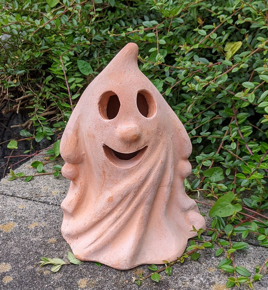 Halloween - Gespenst 28 cm hoch aus Terracotta, beleuchtbar, Herbstdeko