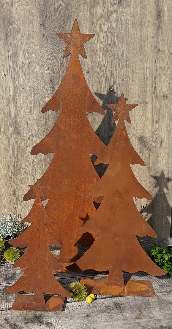 Tannenbaum - Weihnachtsbaum ca. 40 cm hoch mit Stern aus Metall in Edelrost