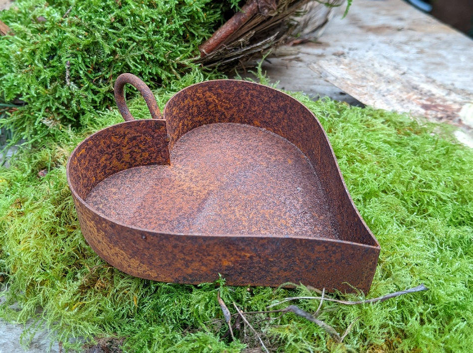 Herz 15 cm lang mit Henkel aus Metall in Edelrost, Hochzeit, Liebe, Valentinstag