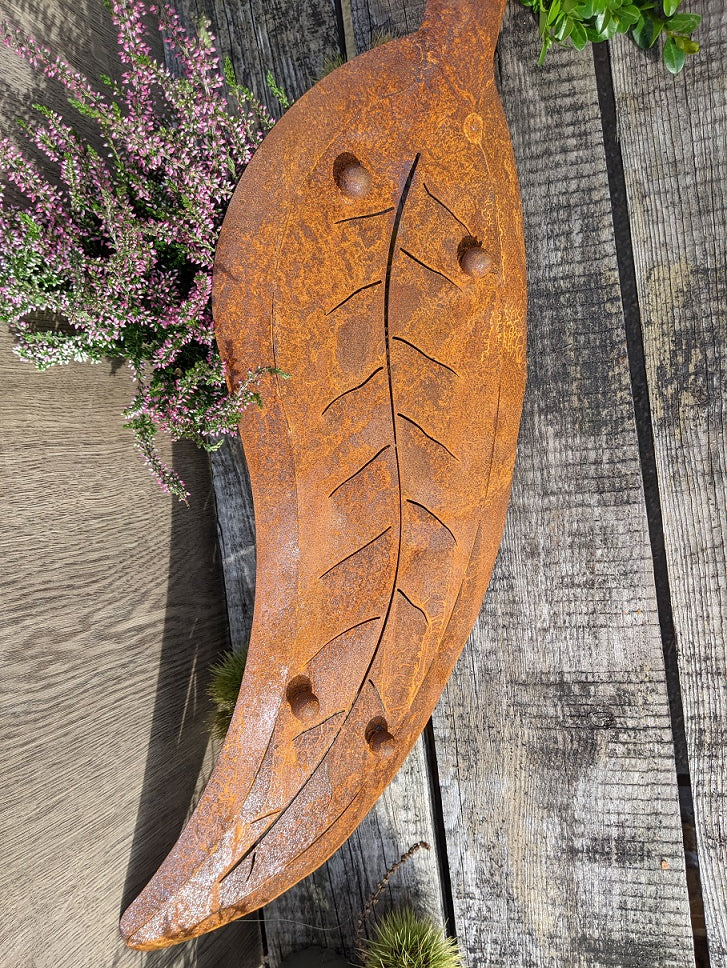 Schale Blatt 54 cm lang aus Metall in Edelrost Herbst Deko