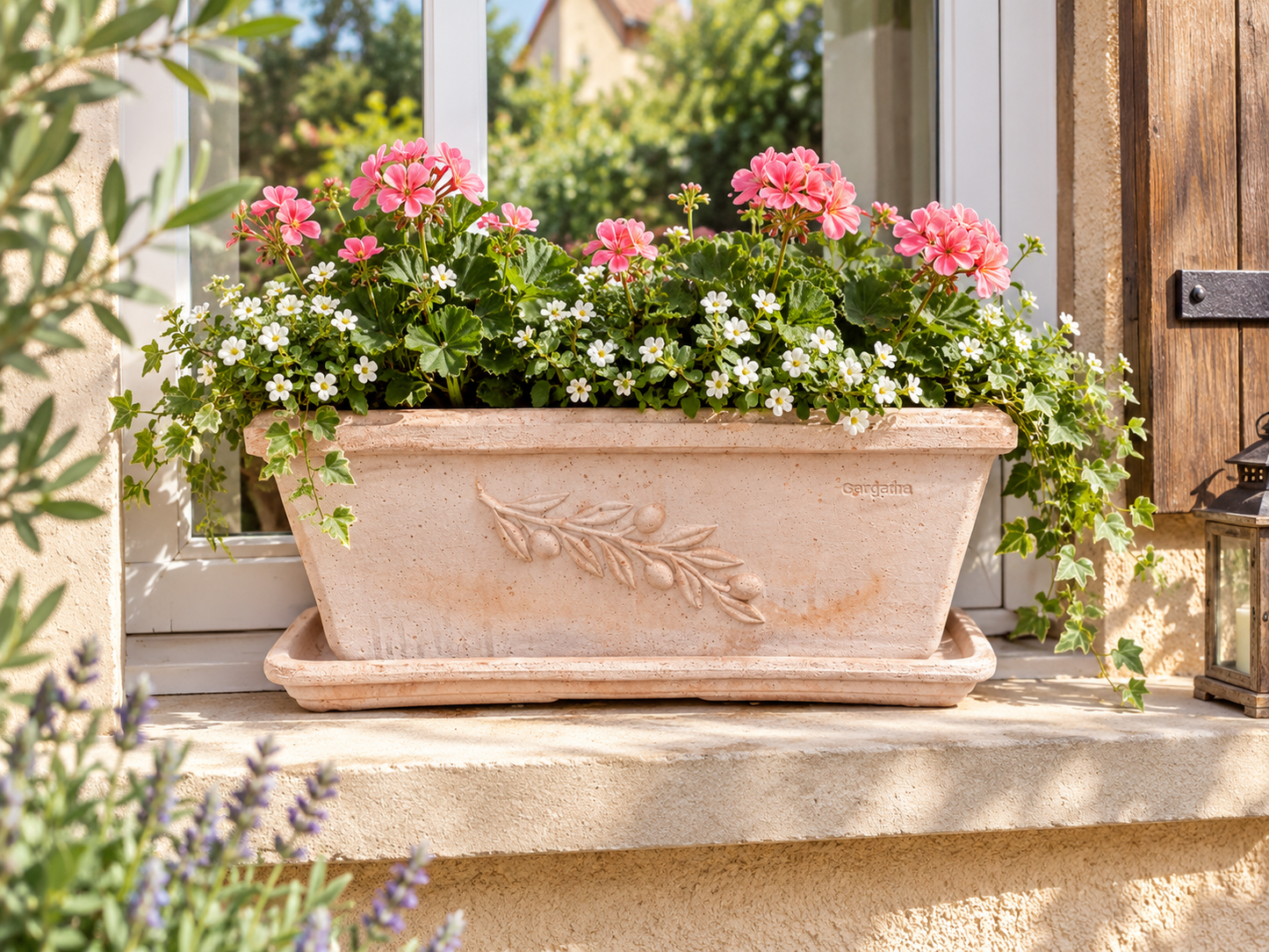 Hochwertiger original italienischer Blumenkasten mit Olivenranke ca. 50 cm breit aus Terracotta, Pflanztopf, Balkonkasten