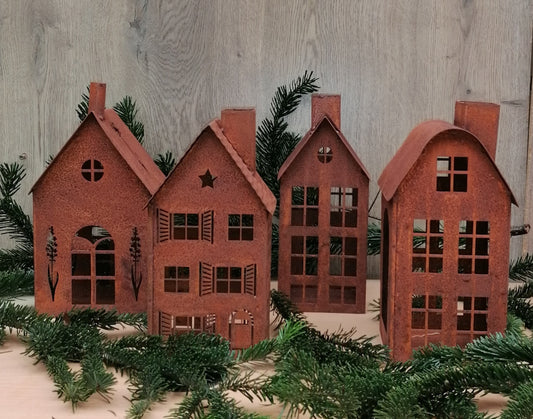 NEU !! 4er Set Windlichthäuser je ca. 26 cm hoch aus Metall in angesagter Rostoptik Deko Weihnachtsdeko Windlichter Advent Fensterschmuck Deko Rost Kerzenhalter