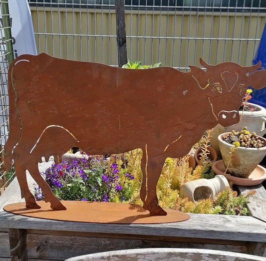 NEU !!! Große Kuh ca. 63 x 42 cm aus Metall in Edelrost Bauernhof Deko Garten Haustiere Rost