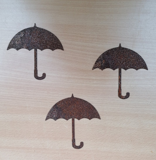 Neu !! 3er Set Anhänger Regenschirme ca. 10 cm x 10 cm aus Metall in Edelrost Herbst Regen Windspiel