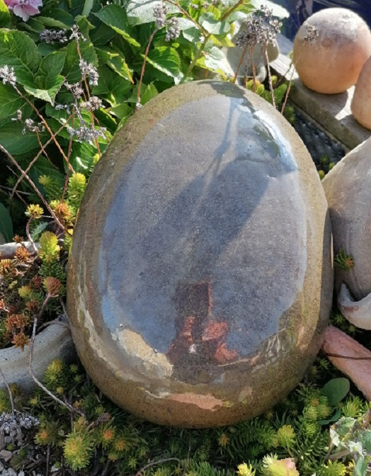 NEU !! Stein Ei Kugel oval aus frostfesten Steinzeug goldbraun ca. 32 x 24 cm  Dekoration