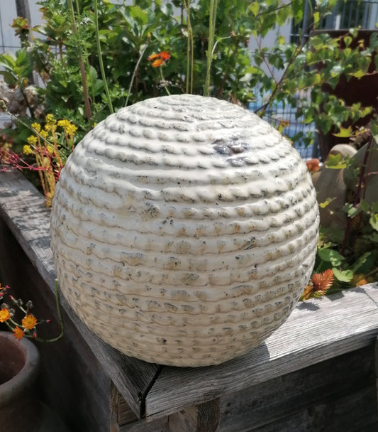 2. Wahl !! Kugel ø ca. 30 cm aus winterfesten Steinzeug beige glasiert, Keramik, Deko, Garten, frostfest