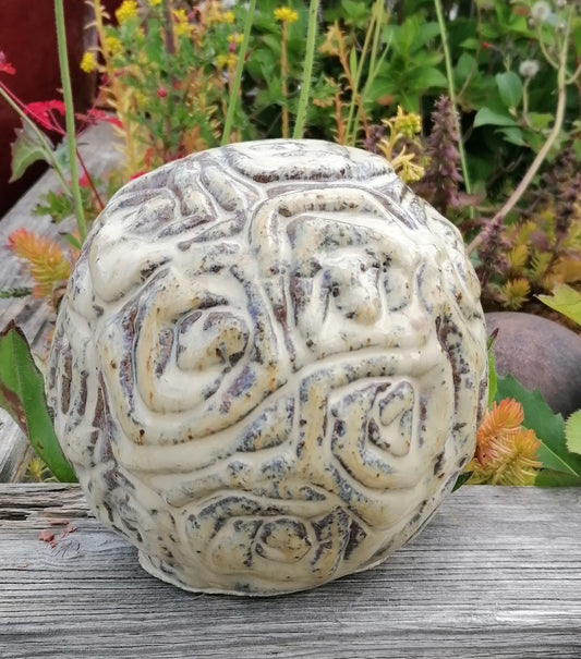 2. Wahl !! Kugel mit Rosenmuster ø ca. 16 cm aus winterfesten Steinzeug beige glasiert , Keramik, Deko, Garten , Frostfest