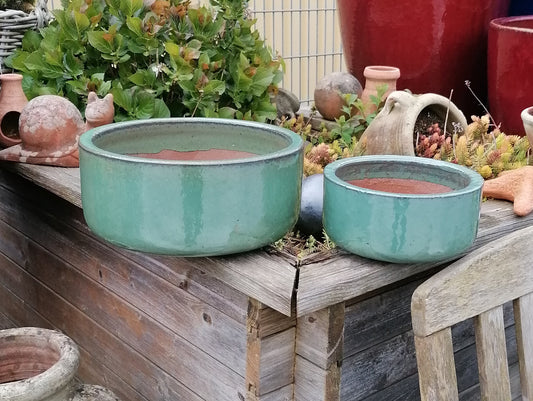 NEU !! 2 er Set Pflanzschalen ø 21 cm +ø 30 cm aus Steinzeug grün glasiert , Pflanztopf Blumenkübel Blumentopf