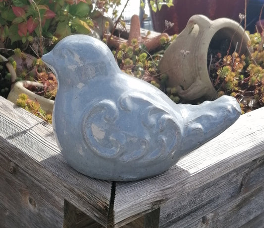 NEU !! 2. Wahl ! Vogel aus frostfesten Steinzeug blaugrau glasiert ca. 24 cm lang Deko Garten Spatz Figur Taube