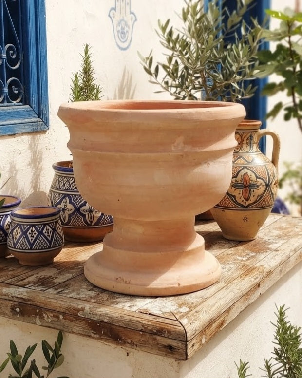 Kleiner rustikaler Pokal - Pflanzschale - Blumentopf  ø ca. 23 cm aus rötlichen Terracotta Terrakotta