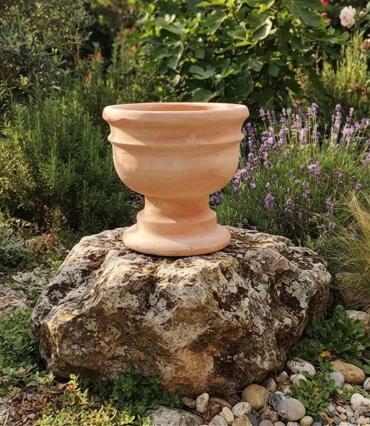Kleiner rustikaler Pokal - Pflanzschale - Blumentopf  ø ca. 23 cm aus rötlichen Terracotta Terrakotta