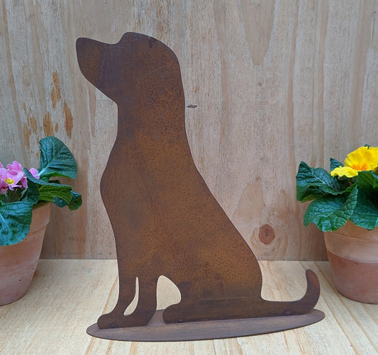 Hund 24 cm breit aus Metall in Edelrost Deko