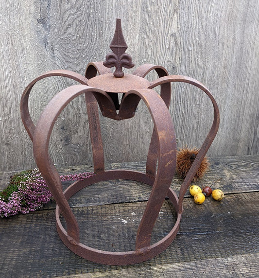 Dekokrone mit Spitze 32 cm hoch, extrem stabil aus Metall in Edelrost